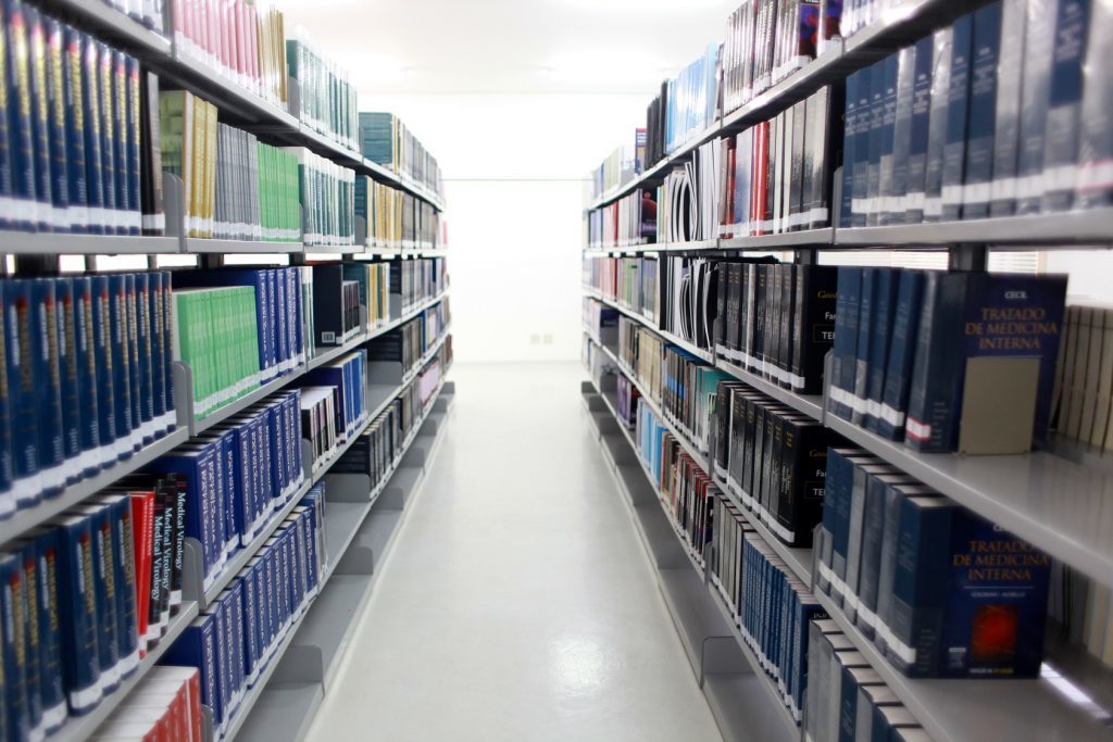 biblioteca-unilago